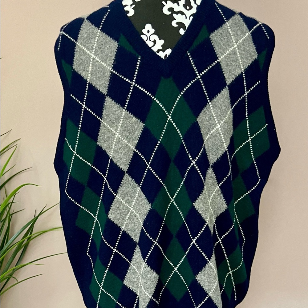 THE SCOTCH HOUSE 100% LambsWool Argyle Vest